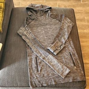 Lululemon Grey/Gray Hood with single pocket